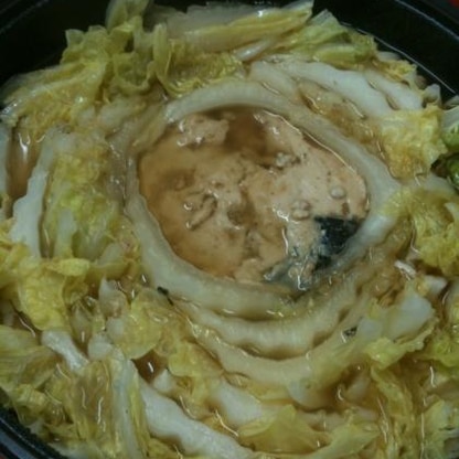 ちょうど、鮭缶と白菜を使いたかったのです(^^)簡単で、いいお味 ごちそう様。